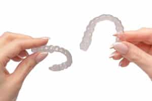 clear braces vs metal Guthrie